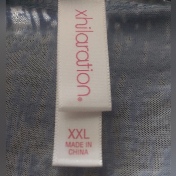 Xhileration Size XXL Blue Lightweight Open Front Cardigan With Rose and Design - Picture 3 of 4